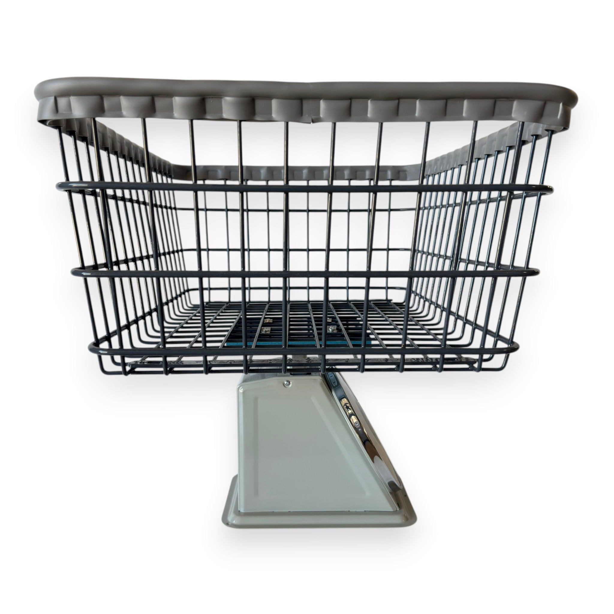 Wire basket scale for laundromats